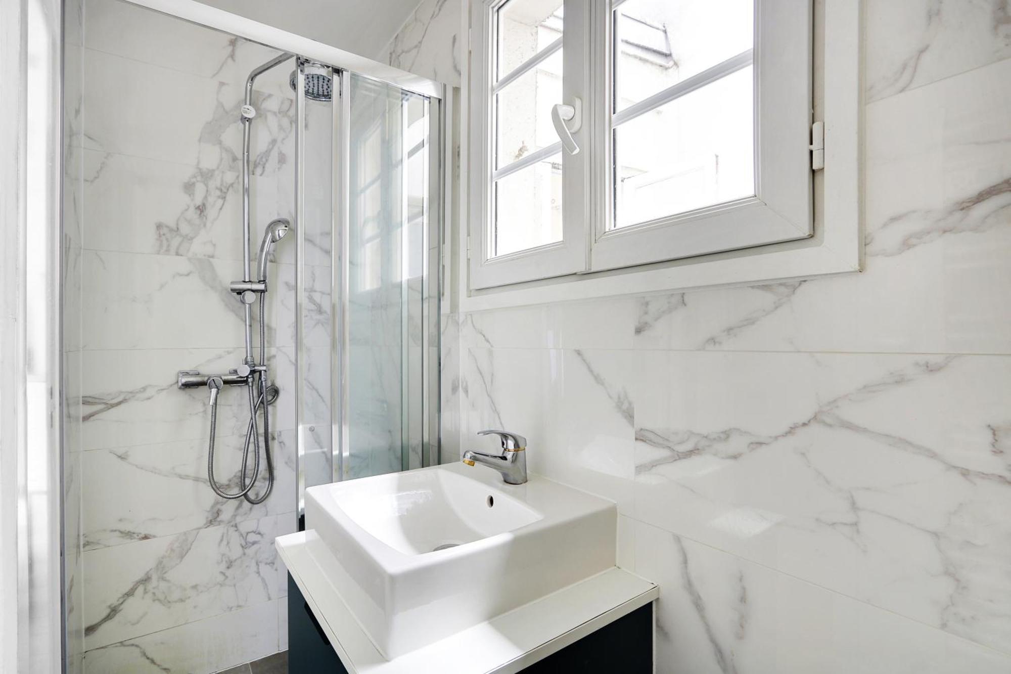 Pick A Flat'S Apartements In Louvre-Rivoli - Rue Du Roule パリ エクステリア 写真